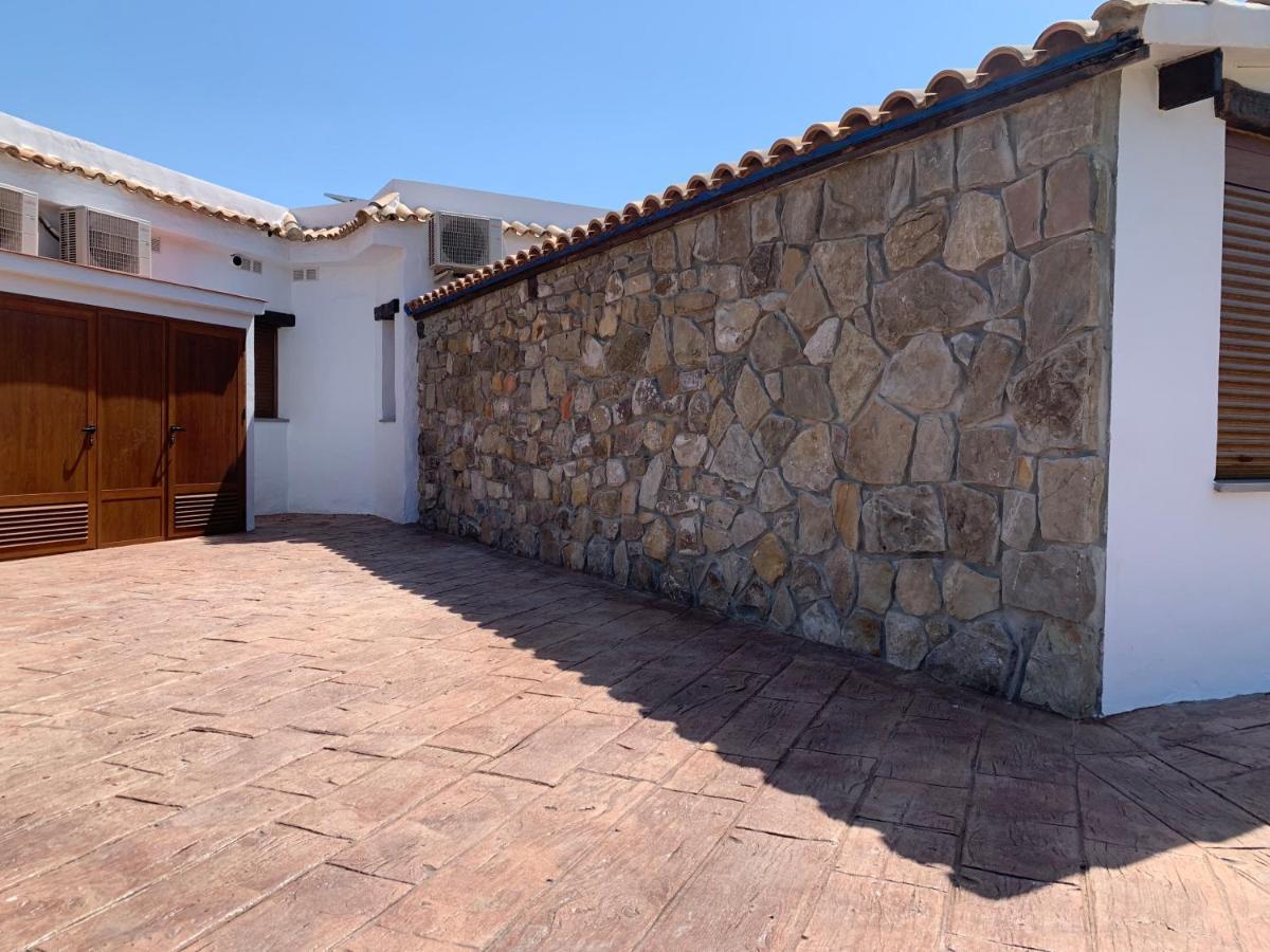 Apartamentos Villa Pirata Tarifa Exterior photo